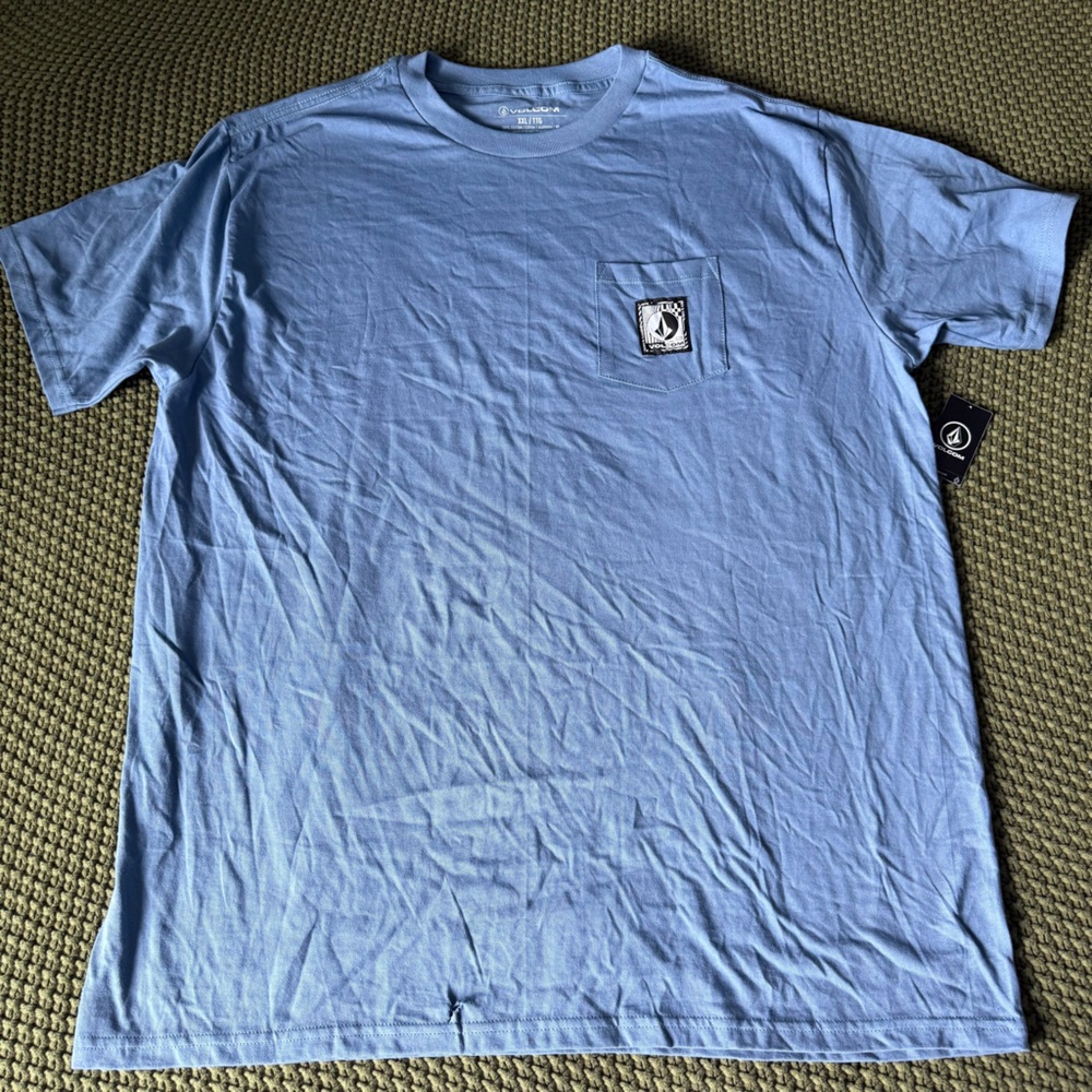 NWT Volcom Light Blue Pocket Tee XXL w/ defect